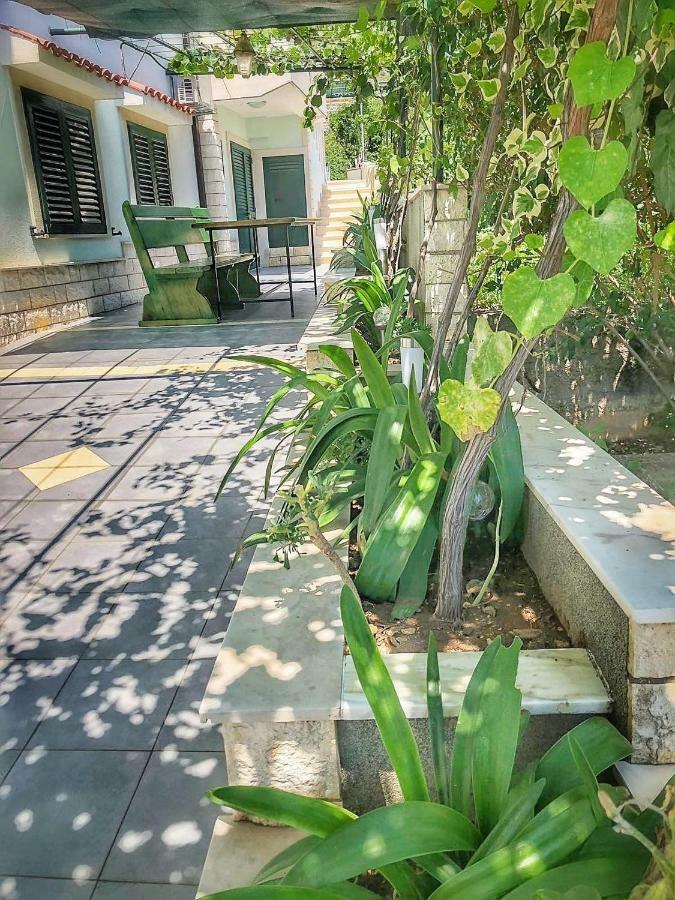 Studio Apartman NOA Apartamento Trogir Exterior foto